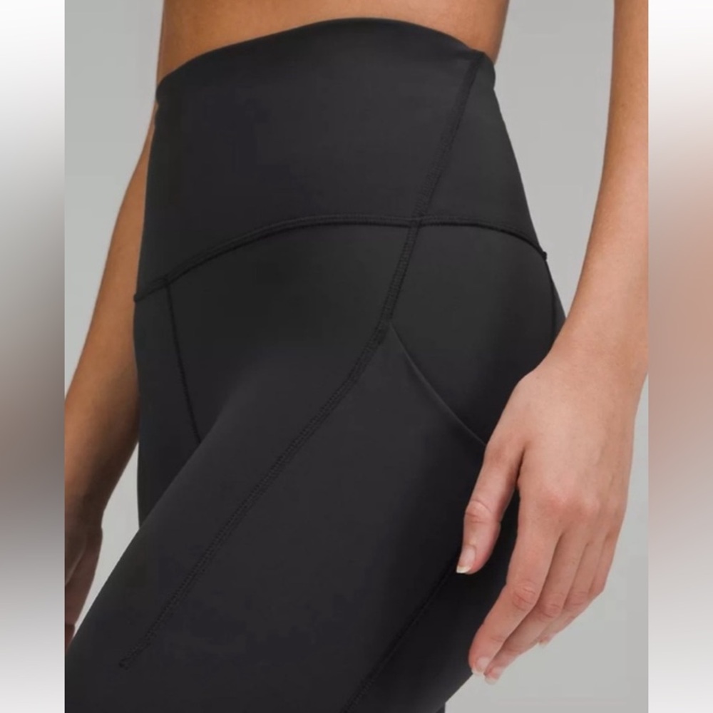 Lululemon Wunder Train leggings with side pockets 25” size 4 - Picture 3 of 7